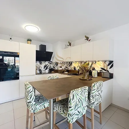 T2 Evasion Azur-4p 150m From T/sea, Terrace, Park. Fréjus